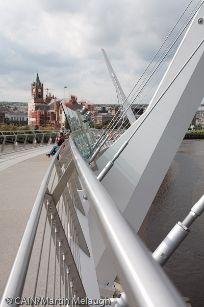 Peace Bridge, River Foyle, Derry - Photo  14  of 22